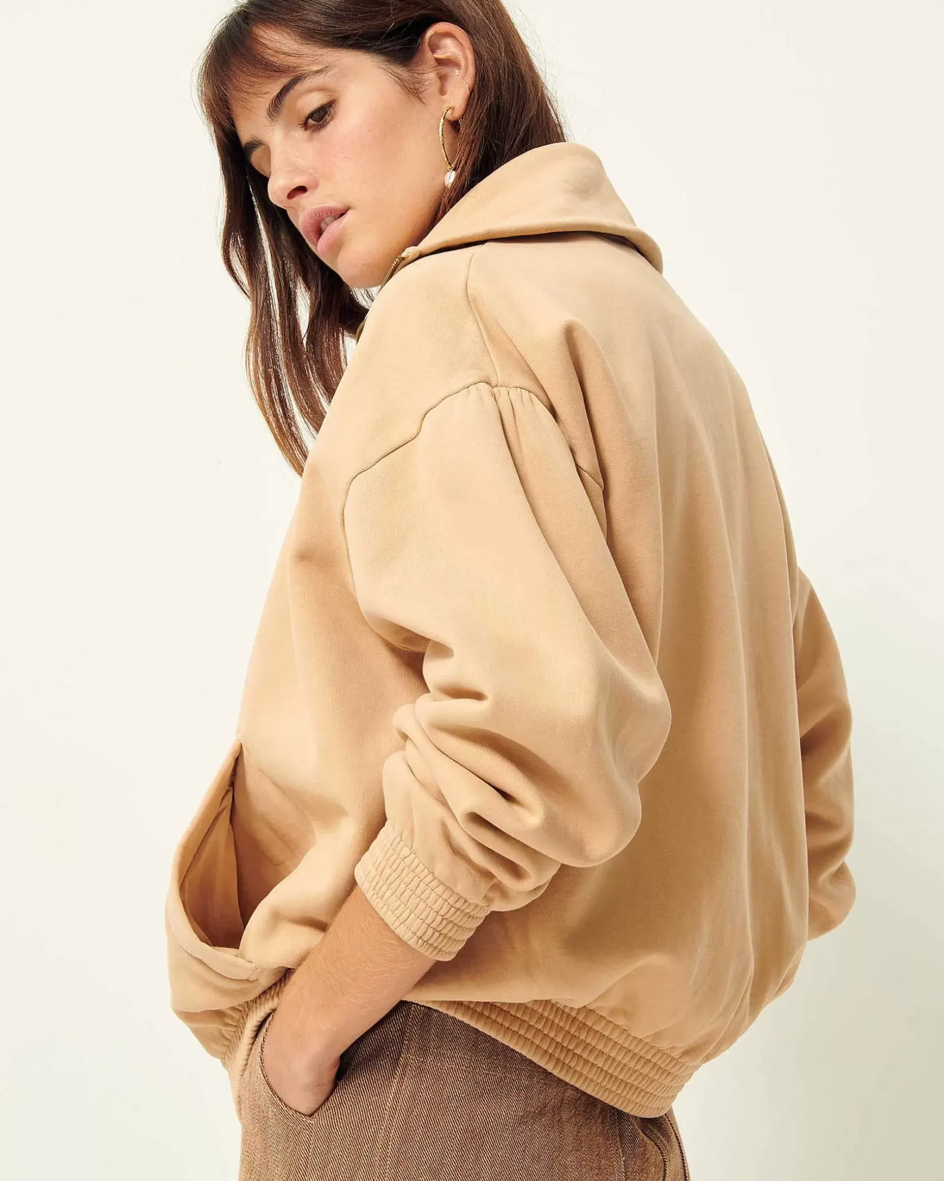 T-Shirts Und Sweatshirts Sessùn |Mott Haven Oat Milk